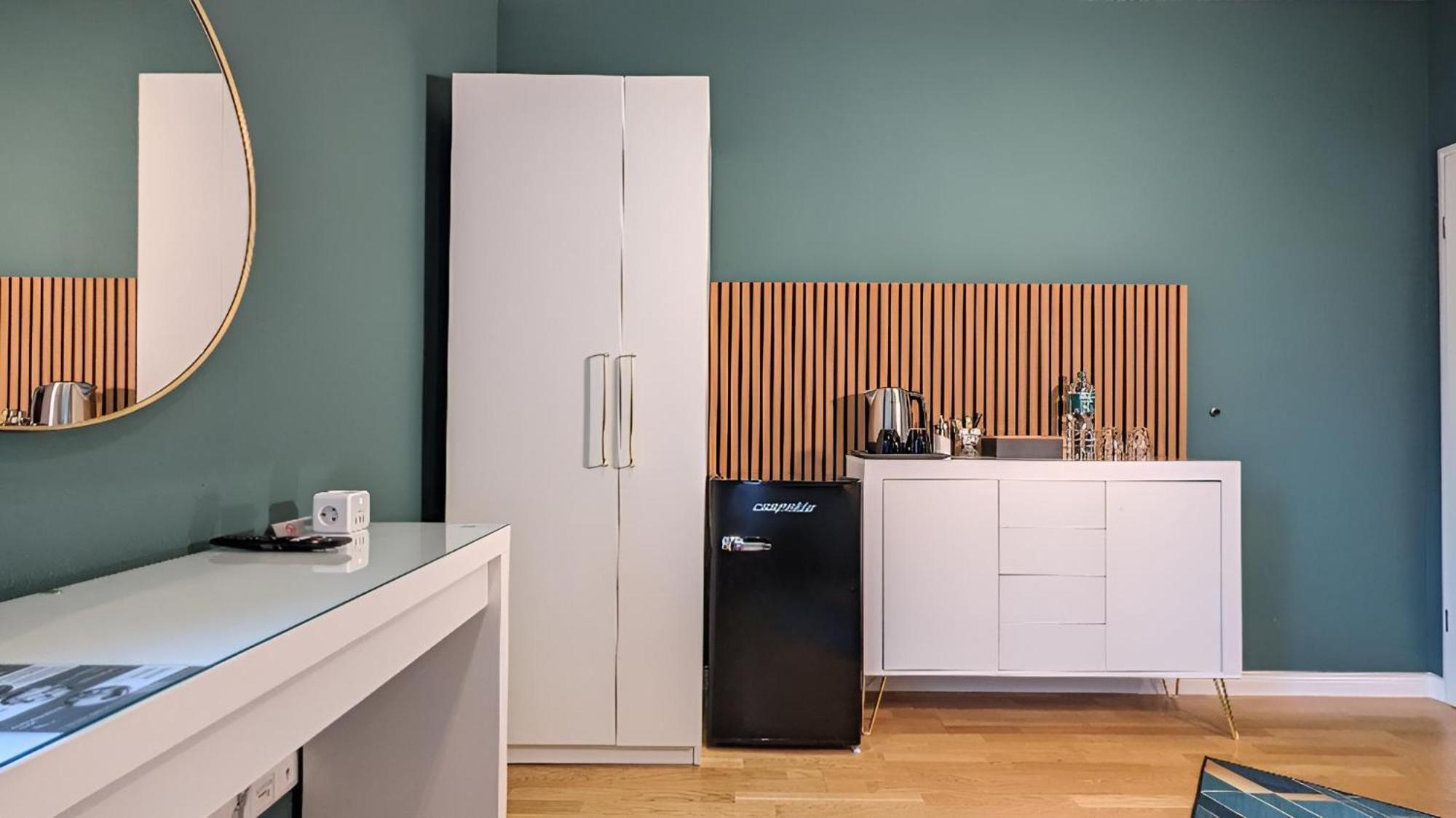 3 Rooms - Zimmervermietung Naehe Flughafen Ber - Gratis Wlan, Parken & Netflix Berlín Exteriér fotografie