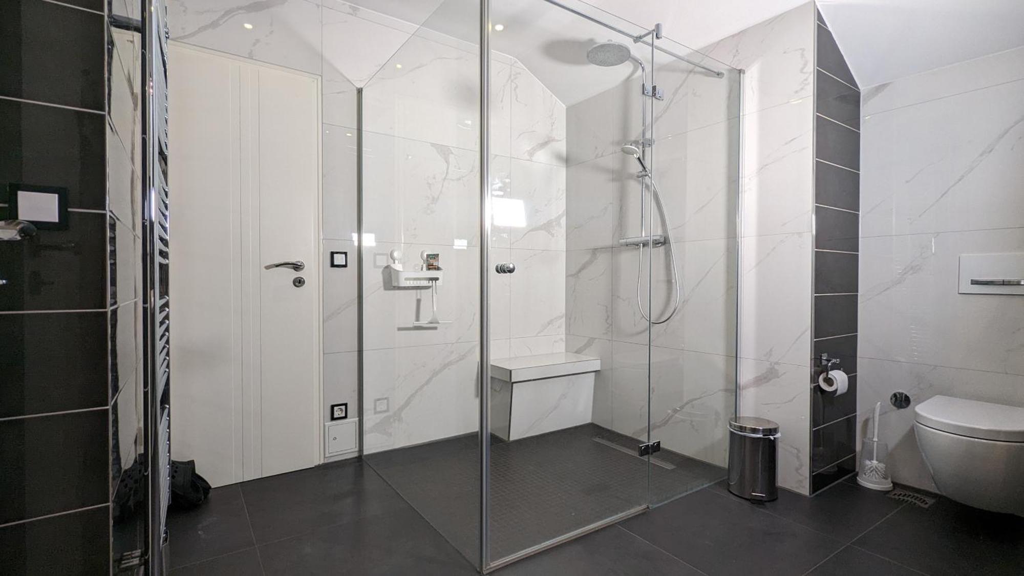 3 Rooms - Zimmervermietung Naehe Flughafen Ber - Gratis Wlan, Parken & Netflix Berlín Exteriér fotografie